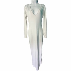 White Low V-Neck Slim Bodycon Dress, size L